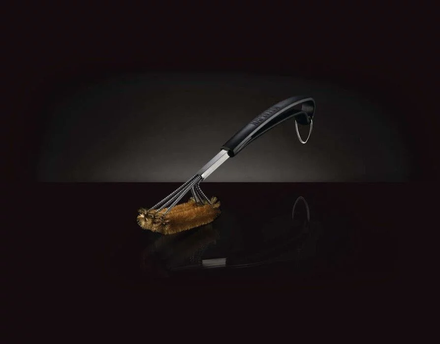 62062-Web-Gallery-02-62062-Parallel-Brass-GrillBrush-OnBlack
