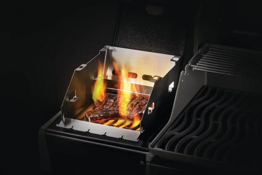 71302-Web-Gallery-04-71302-Windscreen-Small-InUse-CastIron