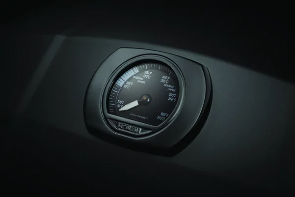 PRO285X-PHM_Detail-Temp-Gauge-601x401-639bbf7